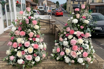 Pedestal Arrangement